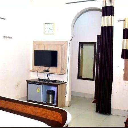 Hotel Soni International Khalilabad Exterior photo