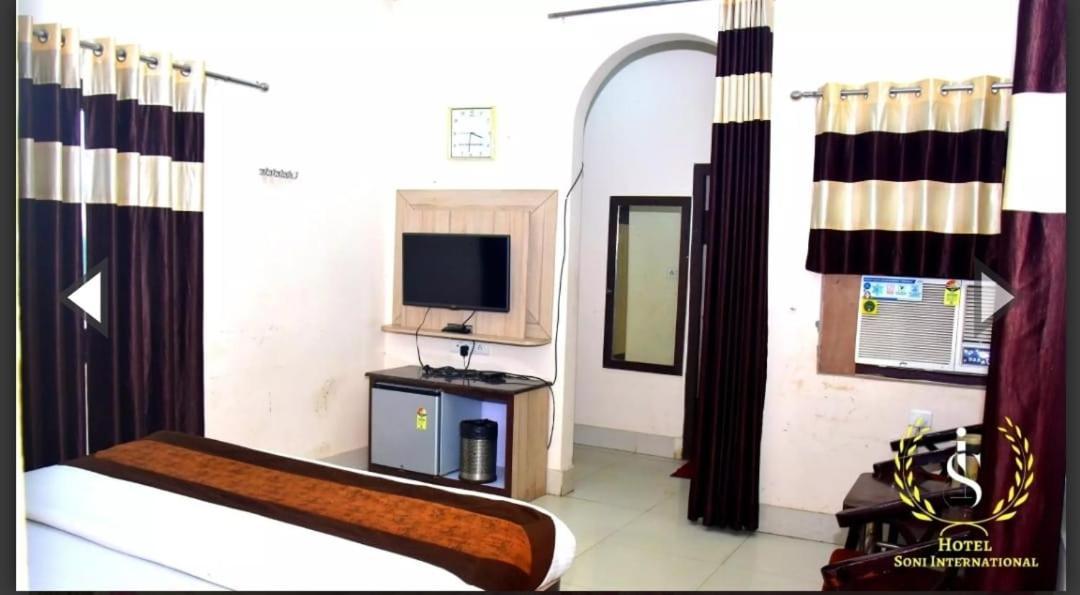 Hotel Soni International Khalilabad Exterior photo